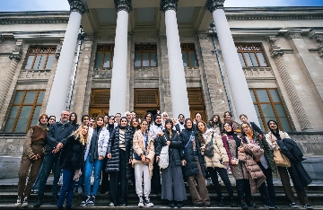 Kız Öğrenciler ile Ayasofya Camii ve İstanbul Arkeoloji Müzesi Gezisi